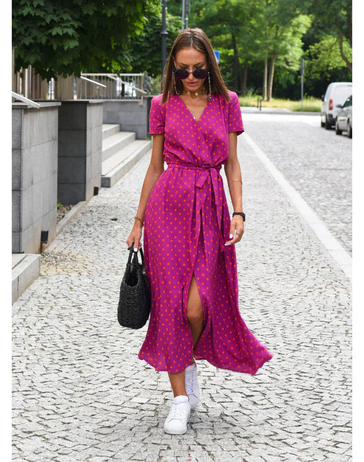 Suzanne - Elegant Dress with V-Neck