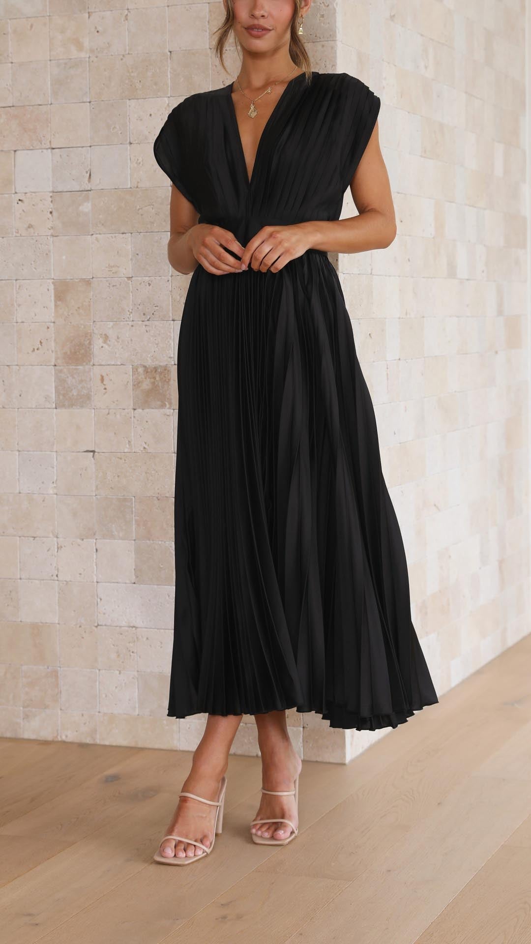 ALEXIS® ELEGANT PLEATED DRESS