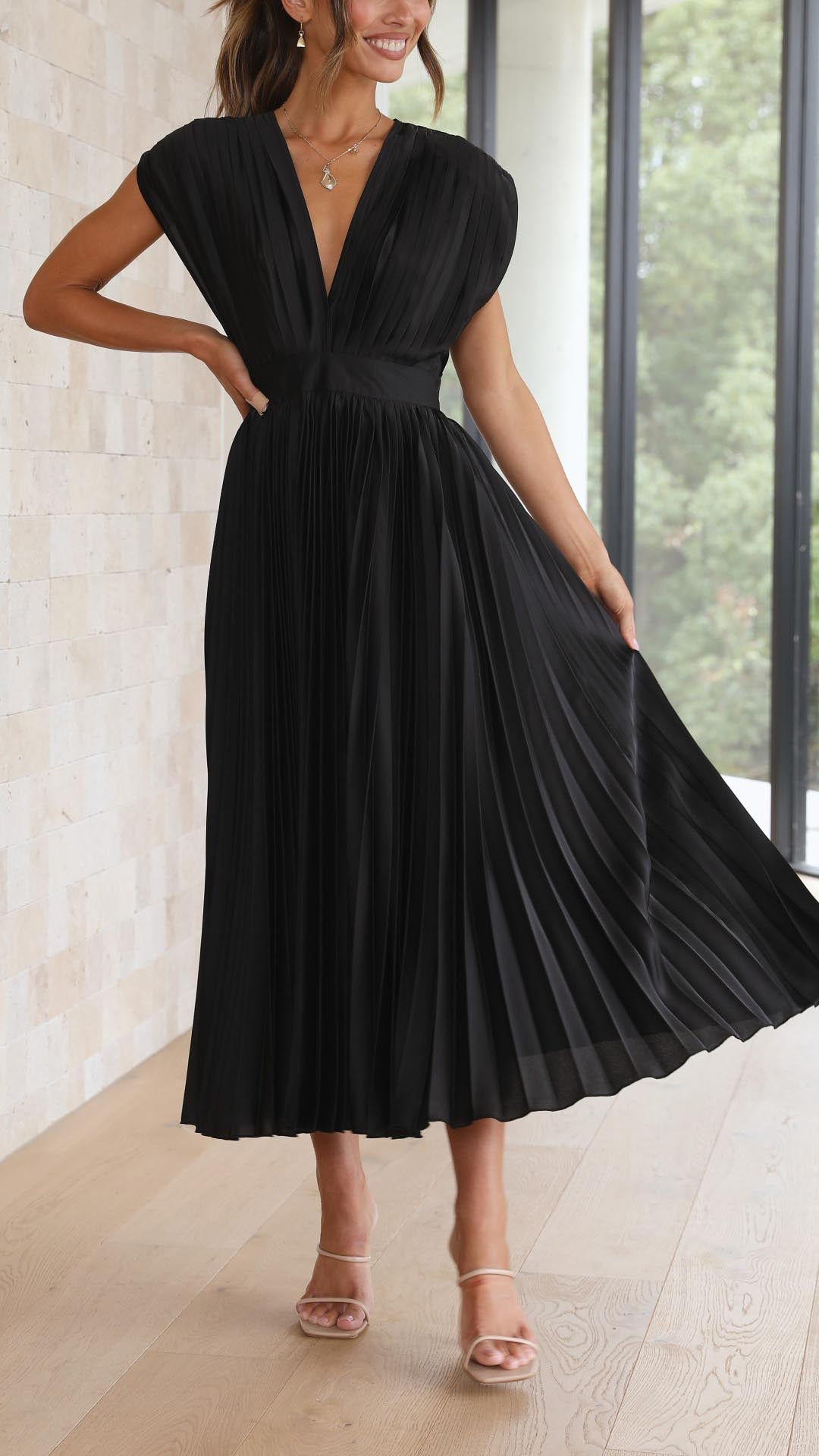 ALEXIS® ELEGANT PLEATED DRESS