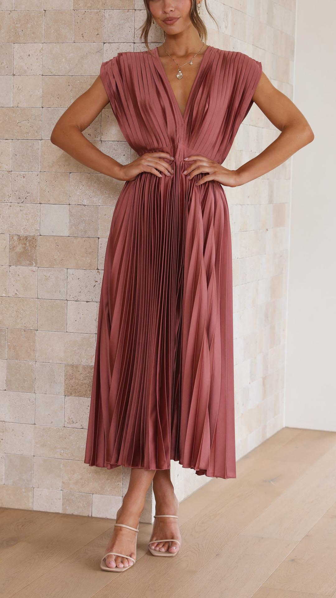 ALEXIS® ELEGANT PLEATED DRESS